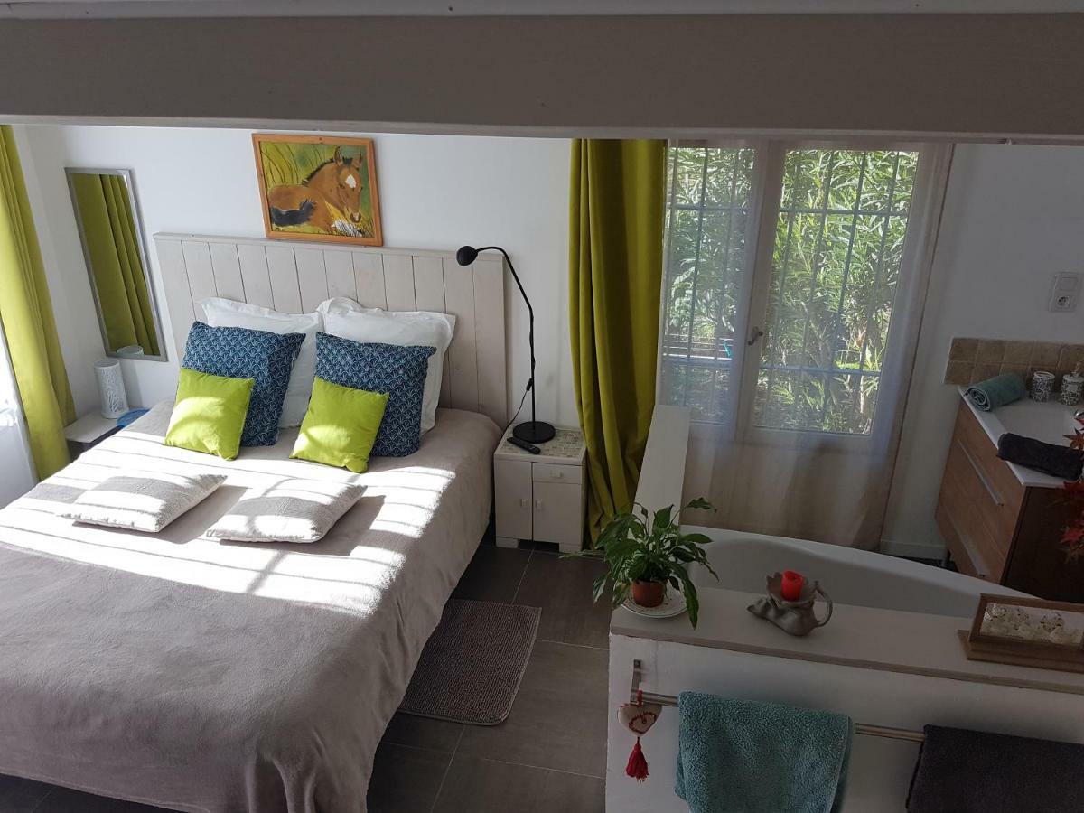 Chambre D'Hote - Mas Le Barret Arles Buitenkant foto